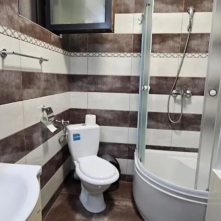 Summer Breeze Parcare Privata La 2 Minute De Plaja Apartment
